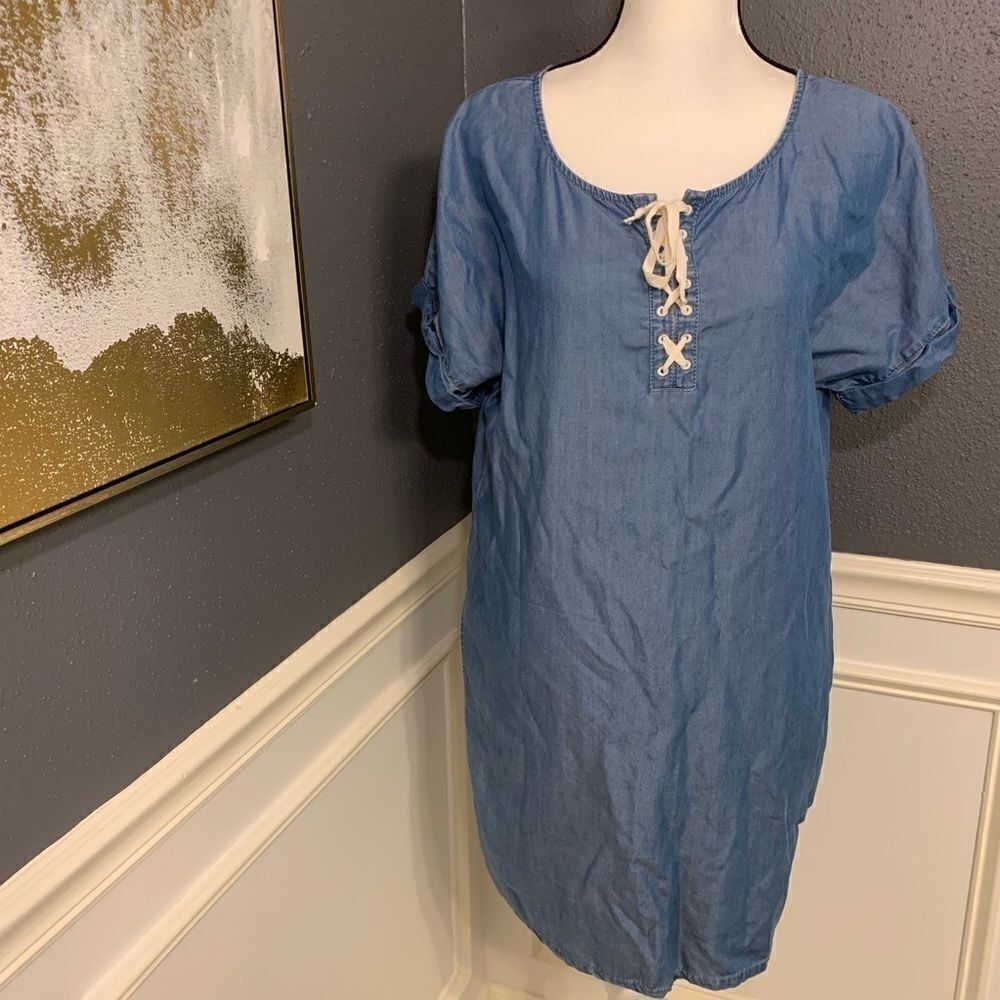 Caslon chambray lace up front with cuffed sleeves